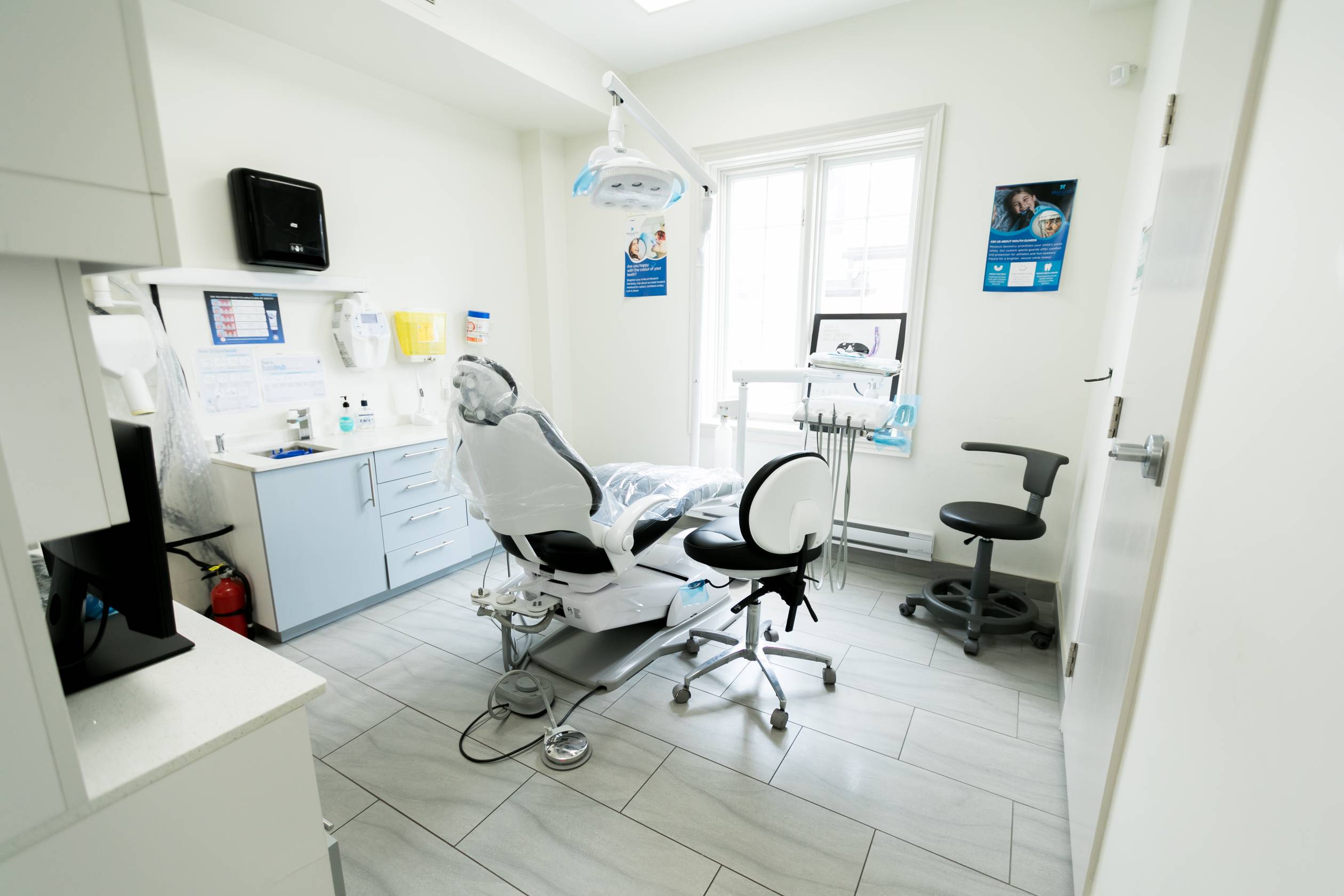 Monarch Dentistry - Streetsville dental clinic in Mississauga - Photo 1